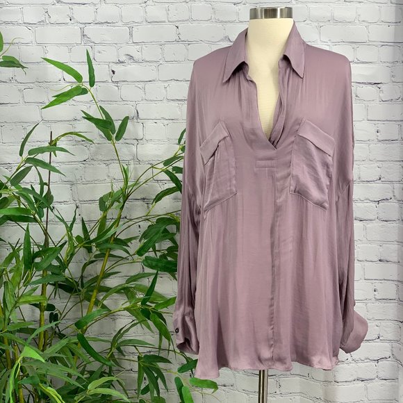 Free People Tops - Free People Lavender Long Pull Back Sleeve Blouse